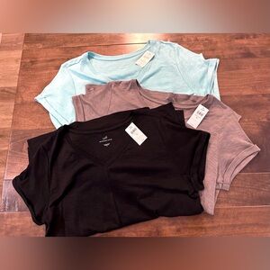 🌟 NWT Women’s J. Jill Short Sleeve Slub Knit V-neck Tee Trio
